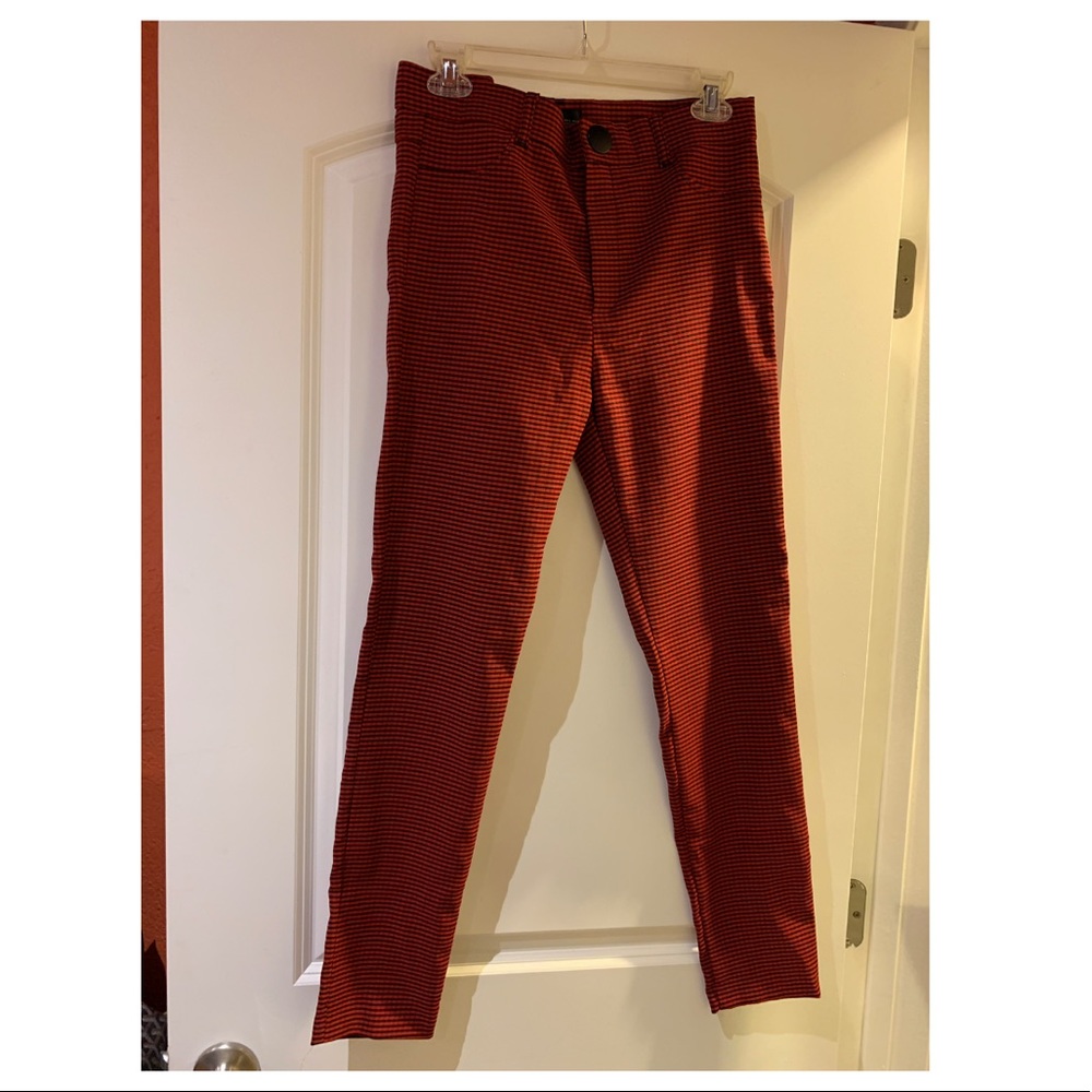 Red/black Mid-rise skinny pants